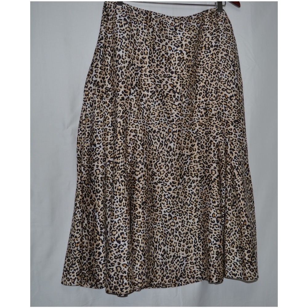 Chico's Women's Skirt Leopard Cheetah Print Size 2.5 /14 Midi A-Line Side Zipper